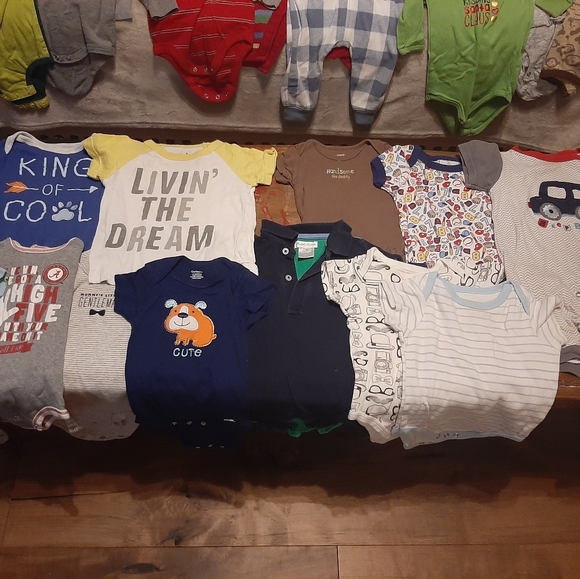 Baby boy 6-9 month lot - Picture 4 of 4